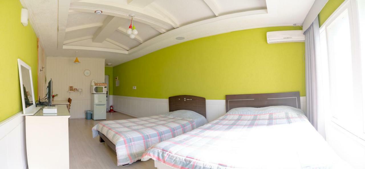 Joyville Resort Jeju Exterior photo