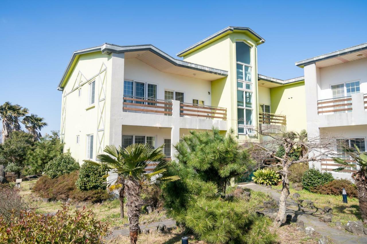 Joyville Resort Jeju Exterior photo